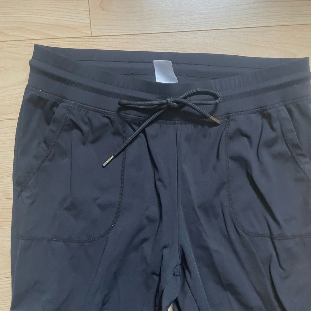 ZYIA Black Track Pants size small - Picture 5 of 7